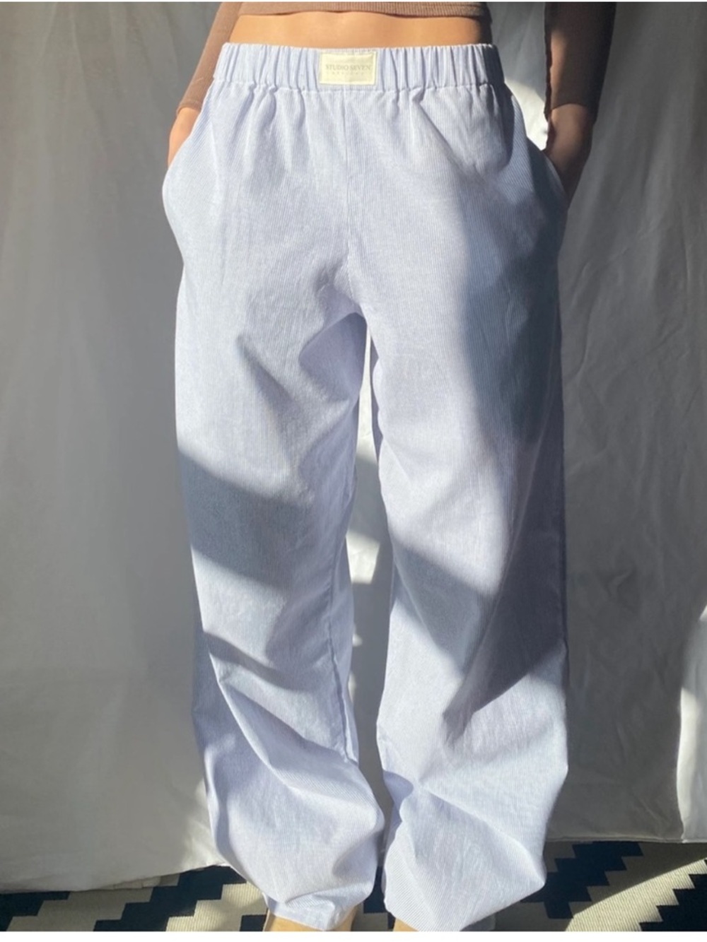 NWOT Studio Seven Lila lounge Pants Blue Striped